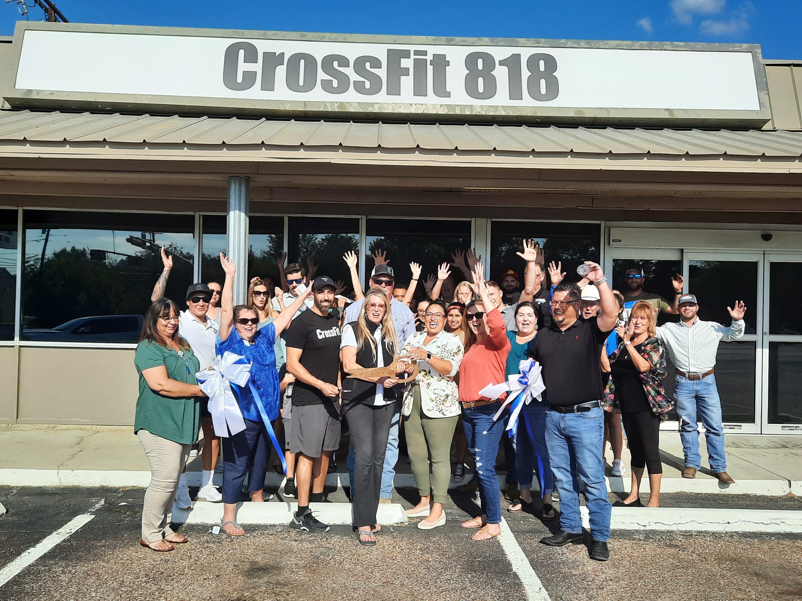 CrossFit-818-Ribbon-Cutting